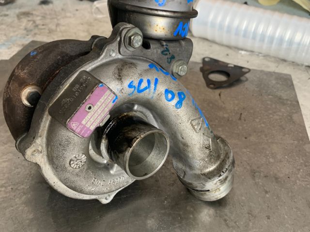 bontott RENAULT SCÉNIC II Klímakompresszor