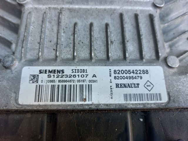 bontott RENAULT SCÉNIC II Motorvezérlő
