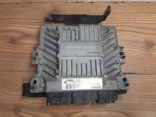 bontott RENAULT SCÉNIC II Motorvezérlő