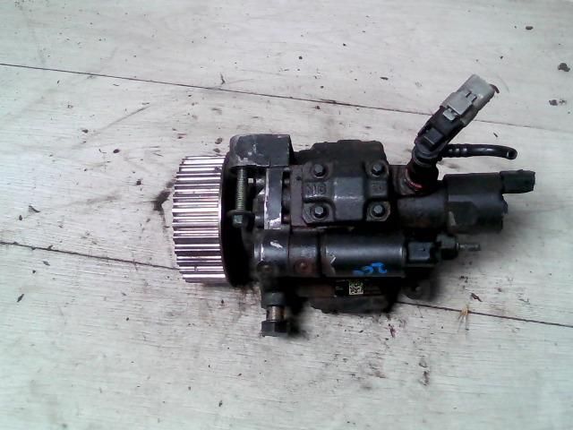 bontott RENAULT SCÉNIC II Nagynyomású Szivattyú