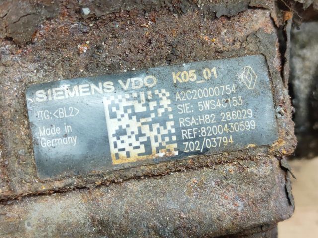 bontott RENAULT SCÉNIC II Nagynyomású Szivattyú