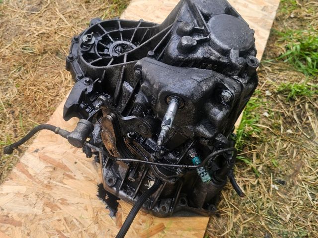 bontott RENAULT SCÉNIC II Váltó (Mechanikus)