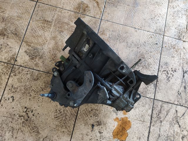 bontott RENAULT SCÉNIC II Váltó (Mechanikus)