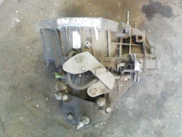 bontott RENAULT SCÉNIC II Váltó (Mechanikus)