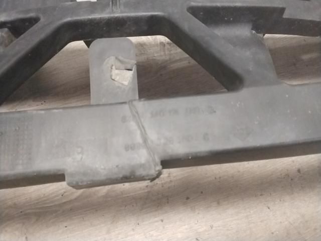 bontott RENAULT SCÉNIC II Homlokfal (Üres lemez)