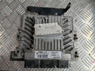 bontott RENAULT SCÉNIC II Motorvezérlő