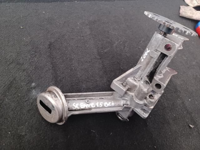 bontott RENAULT SCÉNIC II Olajszivattyú