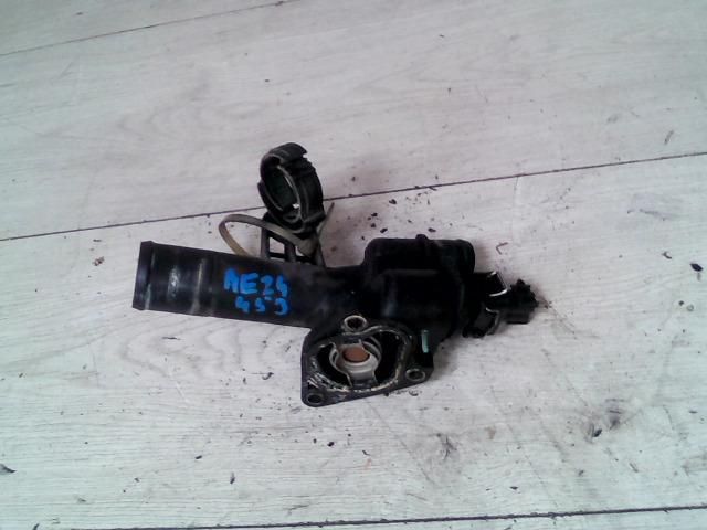 bontott RENAULT SCÉNIC II Termosztátház