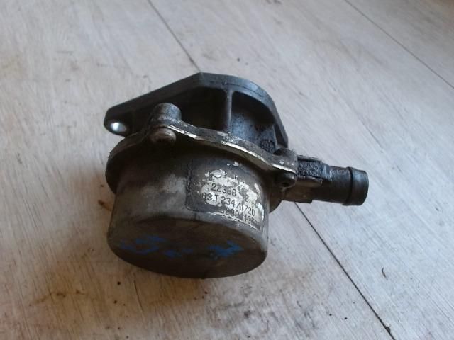 bontott RENAULT SCÉNIC II Vákumpumpa