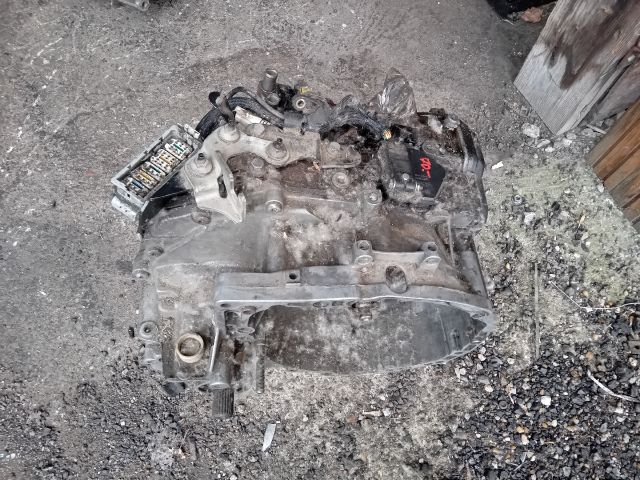 bontott RENAULT SCÉNIC II Automata Váltó