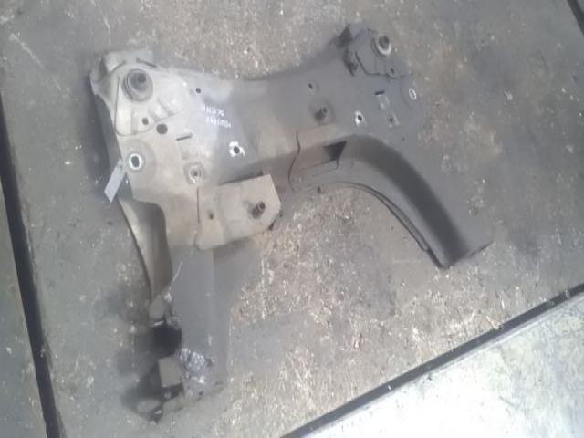 bontott RENAULT SCÉNIC II Első Bölcső