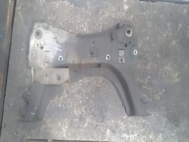 bontott RENAULT SCÉNIC II Első Bölcső