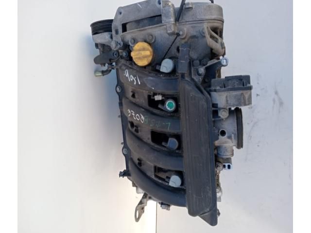 bontott RENAULT SCÉNIC II Motor (Fűzött blokk hengerfejjel)
