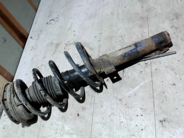 bontott RENAULT SCÉNIC II Bal első Gólyaláb (Lengécsillapító, Rugó)