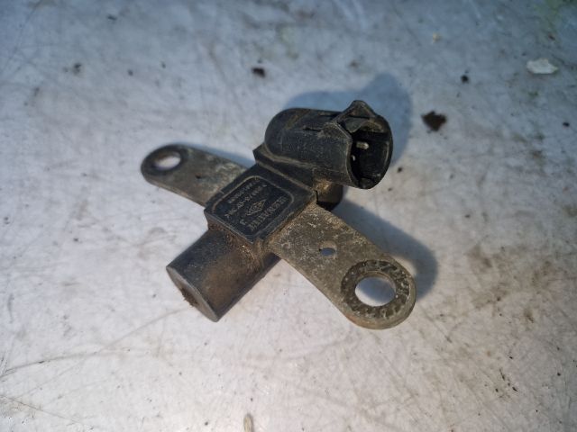 bontott RENAULT SCÉNIC II Főtengely Fordulatszám Jeladó