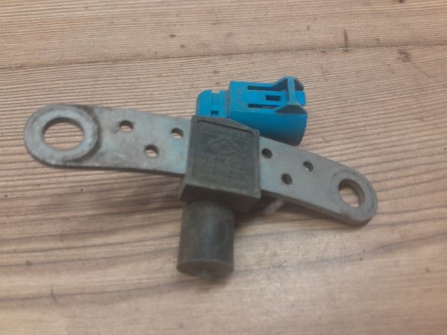 bontott RENAULT SCÉNIC II Főtengely Fordulatszám Jeladó