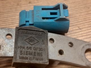 bontott RENAULT SCÉNIC II Főtengely Fordulatszám Jeladó