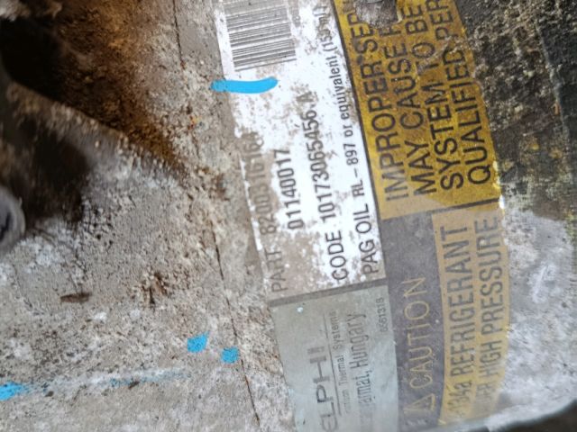 bontott RENAULT SCÉNIC II Klímakompresszor