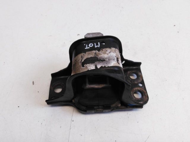 bontott RENAULT SCÉNIC II Motor Tartó Bak Jobb