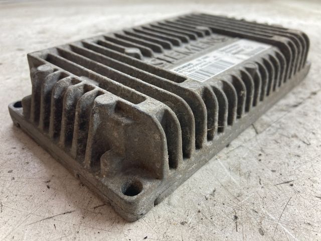 bontott RENAULT SCÉNIC II Motorvezérlő