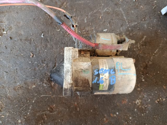 bontott RENAULT SCÉNIC II Önindító