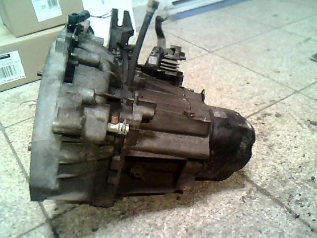 bontott RENAULT SCÉNIC II Váltó (Mechanikus)