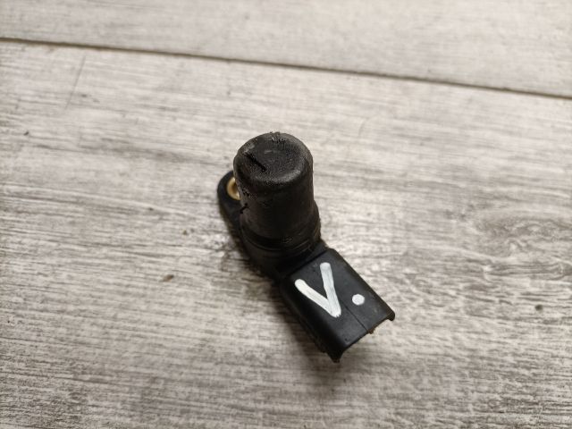 bontott RENAULT SCÉNIC II Vezérműtengely Fordulatszám Jeladó