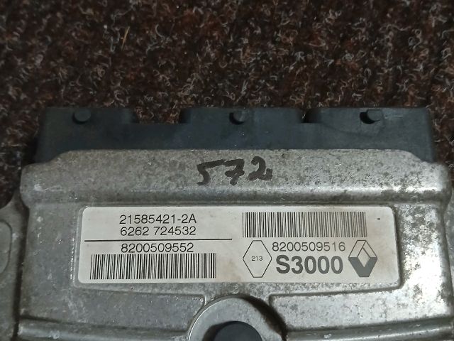 bontott RENAULT SCÉNIC II Motorvezérlő