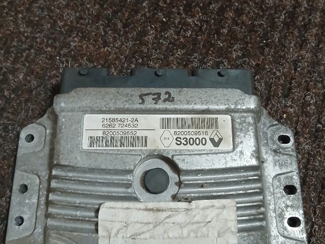 bontott RENAULT SCÉNIC II Motorvezérlő