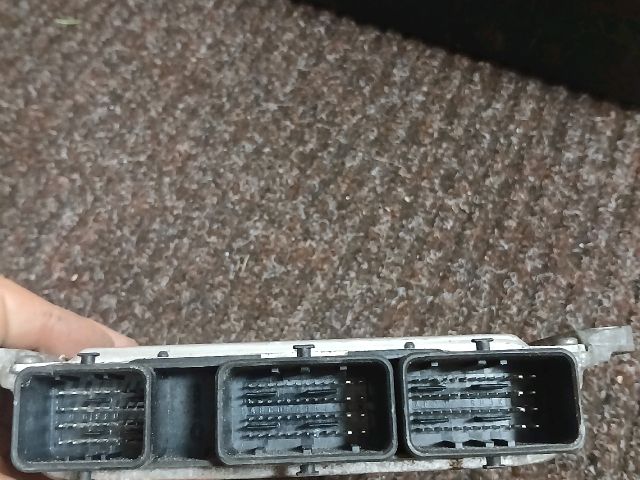 bontott RENAULT SCÉNIC II Motorvezérlő