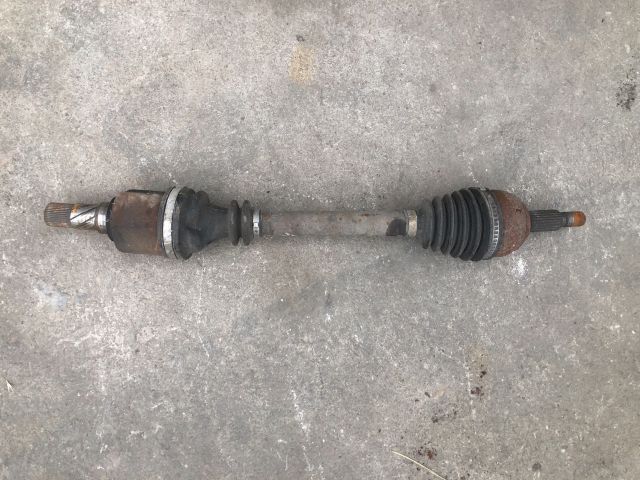 bontott RENAULT SCÉNIC II Bal Féltengely