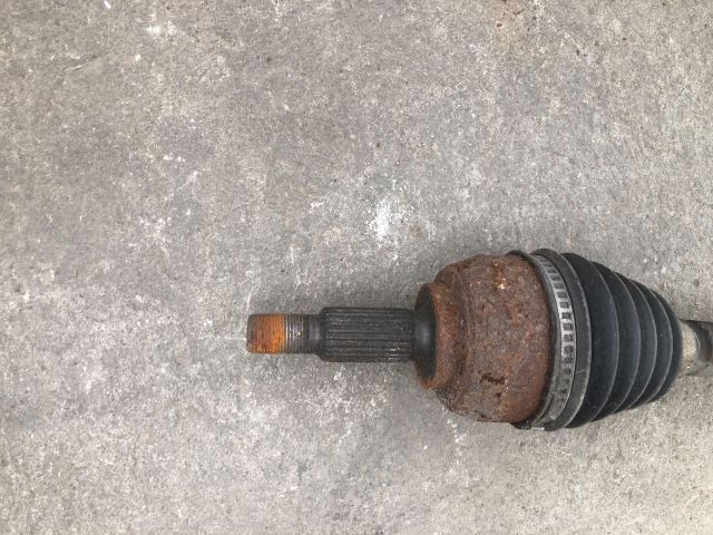 bontott RENAULT SCÉNIC II Bal Féltengely