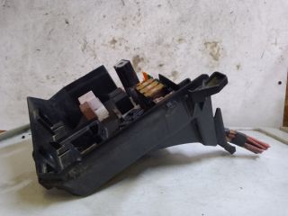 bontott RENAULT SCÉNIC II Biztosítéktábla Motortér