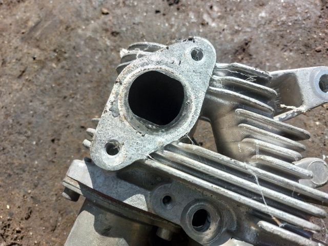 bontott RENAULT SCÉNIC II EGR / AGR Vákum Szelep