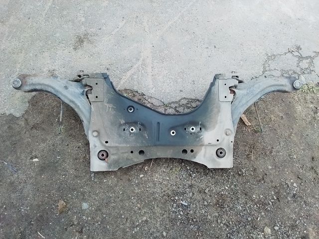 bontott RENAULT SCÉNIC II Első Bölcső