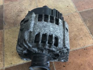 bontott RENAULT SCÉNIC II Generátor