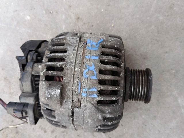 bontott RENAULT SCÉNIC II Generátor