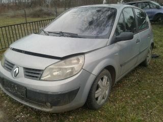 bontott RENAULT SCÉNIC II Hűtőventilátor Keret