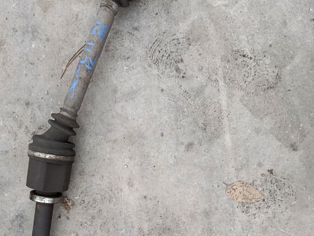 bontott RENAULT SCÉNIC II Jobb Féltengely