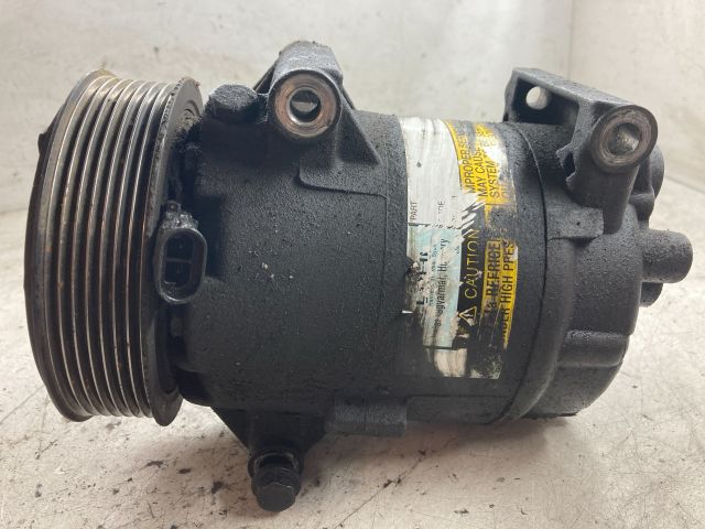 bontott RENAULT SCÉNIC II Klímakompresszor