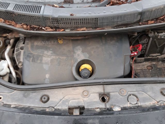 bontott RENAULT SCÉNIC II Klímakompresszor