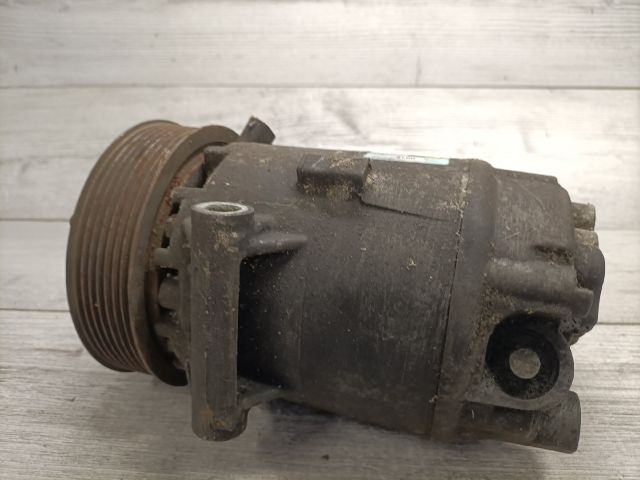 bontott RENAULT SCÉNIC II Klímakompresszor