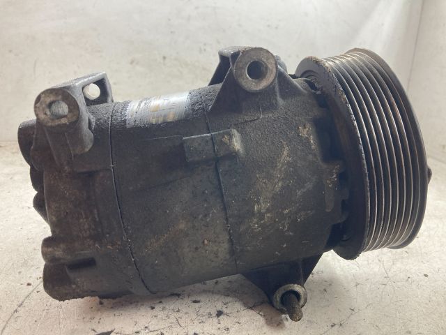 bontott RENAULT SCÉNIC II Klímakompresszor