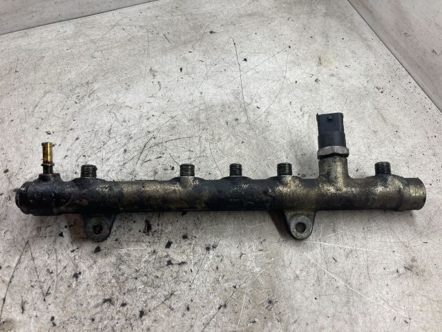 bontott RENAULT SCÉNIC II Közösnyomócső