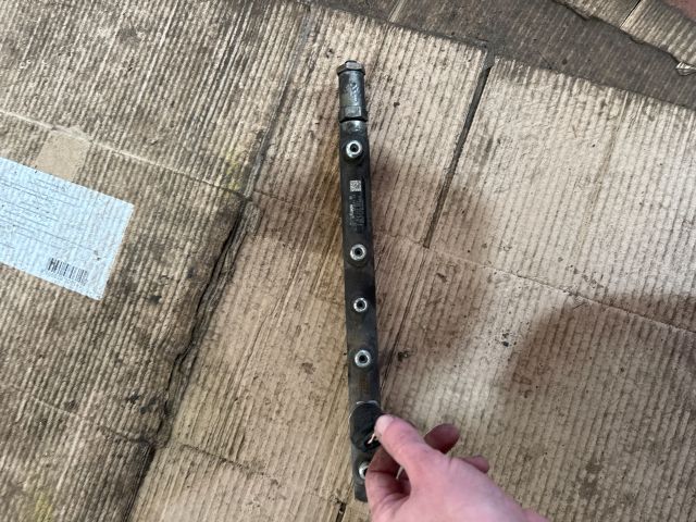 bontott RENAULT SCÉNIC II Közösnyomócső