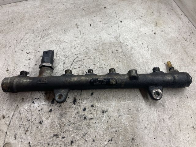 bontott RENAULT SCÉNIC II Közösnyomócső