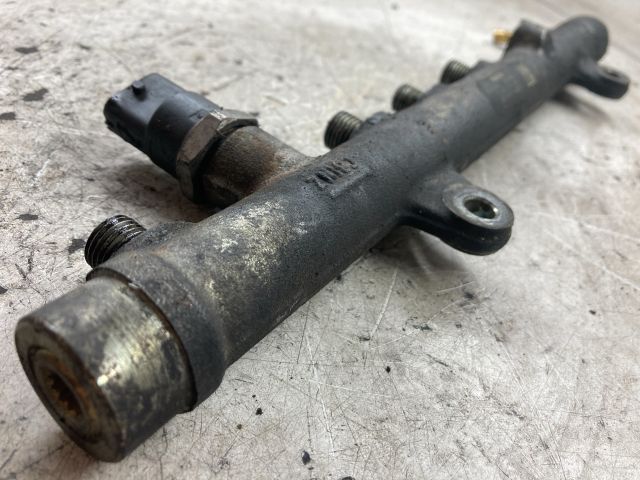 bontott RENAULT SCÉNIC II Közösnyomócső