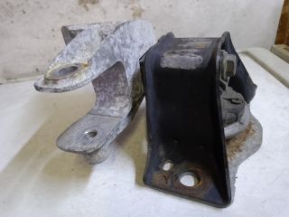 bontott RENAULT SCÉNIC II Motor Tartó Bak Jobb