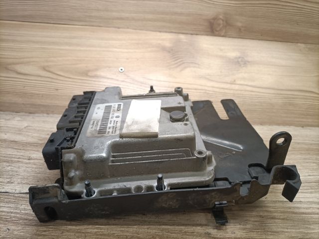 bontott RENAULT SCÉNIC II Motorvezérlő