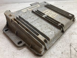 bontott RENAULT SCÉNIC II Motorvezérlő
